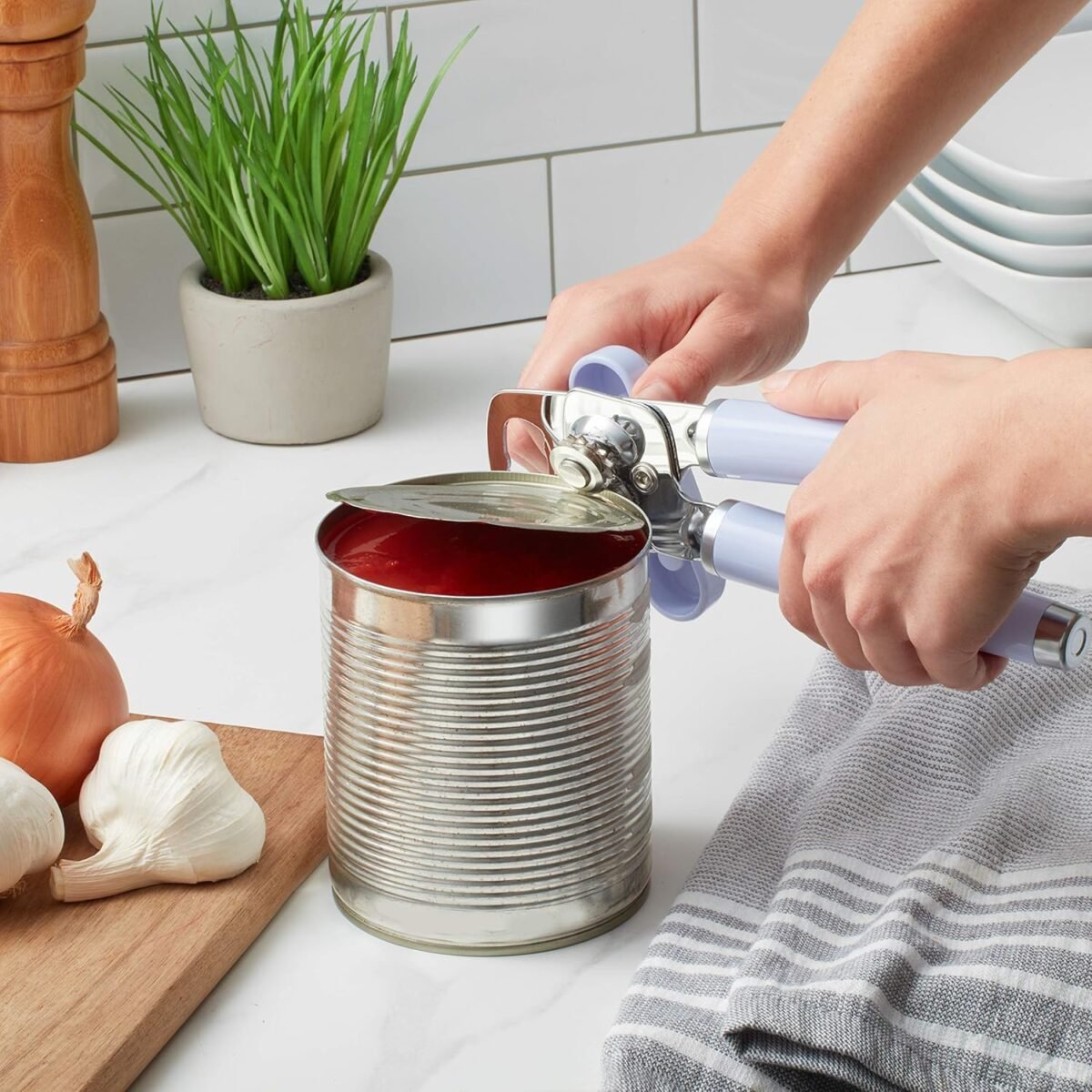 1733879623 KitchenAid Classic Multifunction Can Opener and Bottle