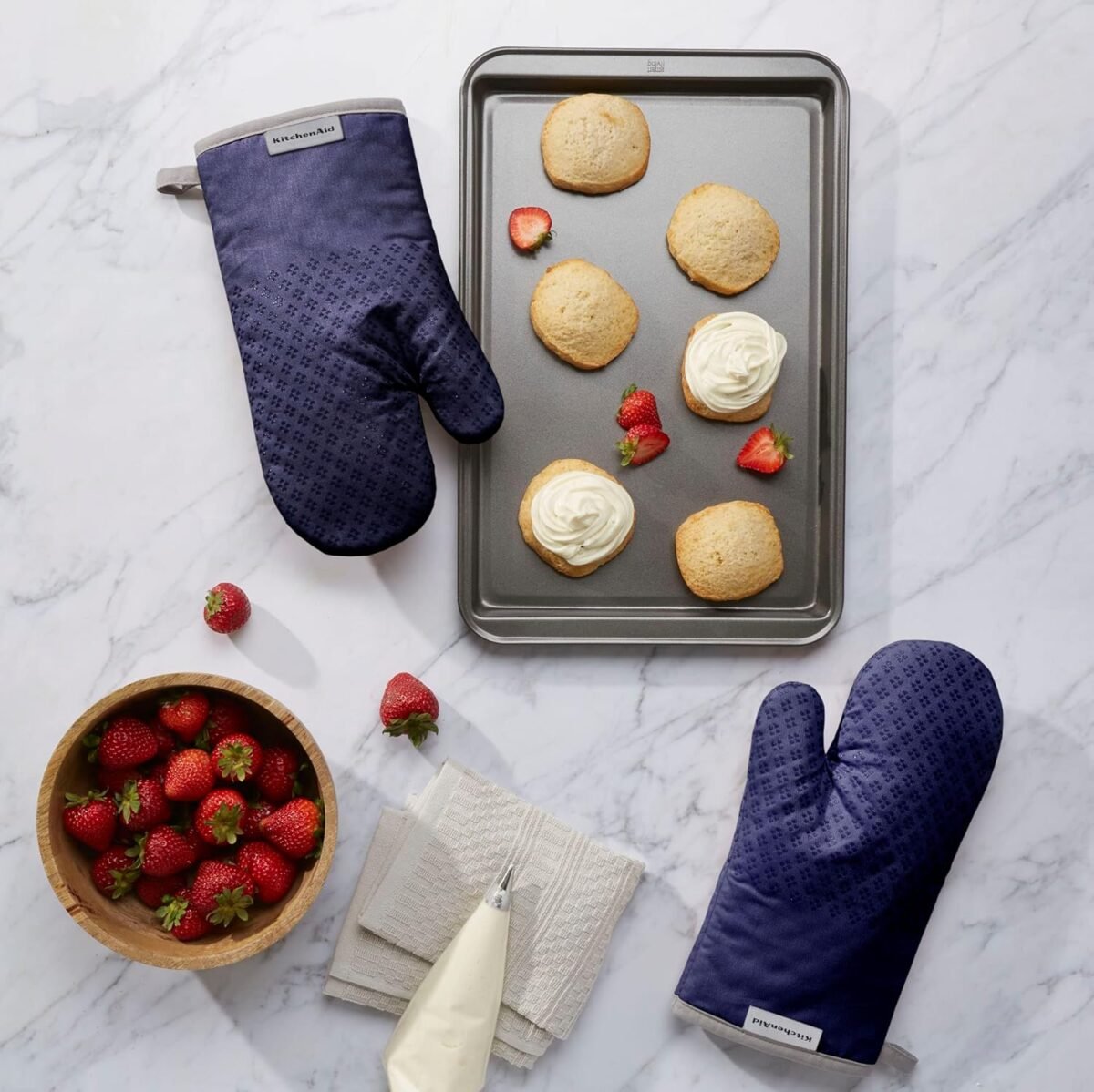 1749399078 KitchenAid Asteroid Oven Mitt Set Cobalt Blue